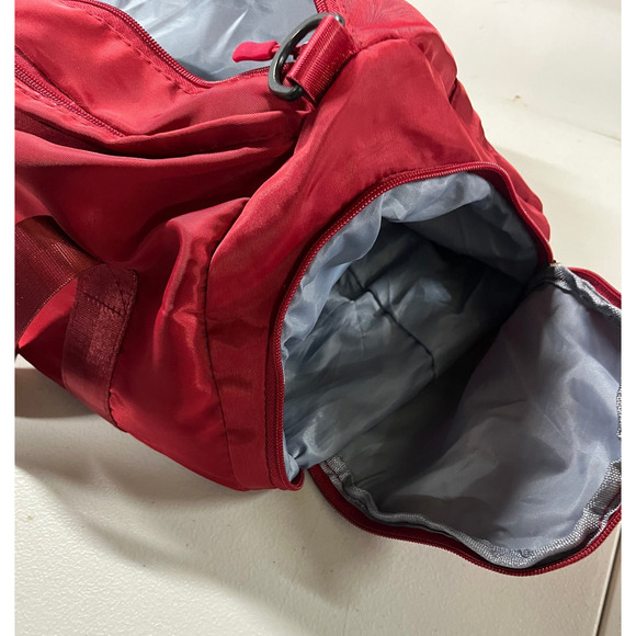 Victoria’s Secret PINK Sequin Logo Duffel Gym Bag Shoe Compartment Waterproof - Picture 12 of 13